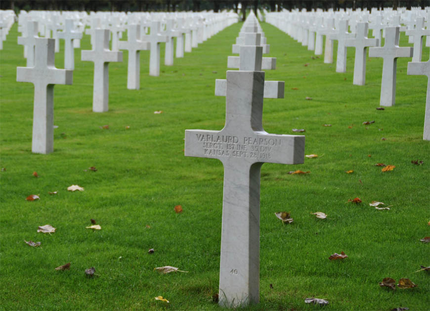 Meuse-Argonne_US_Cemetery_varlaurd_pearson